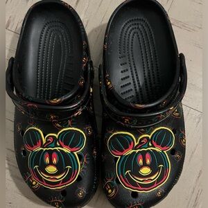 Mickey crocs